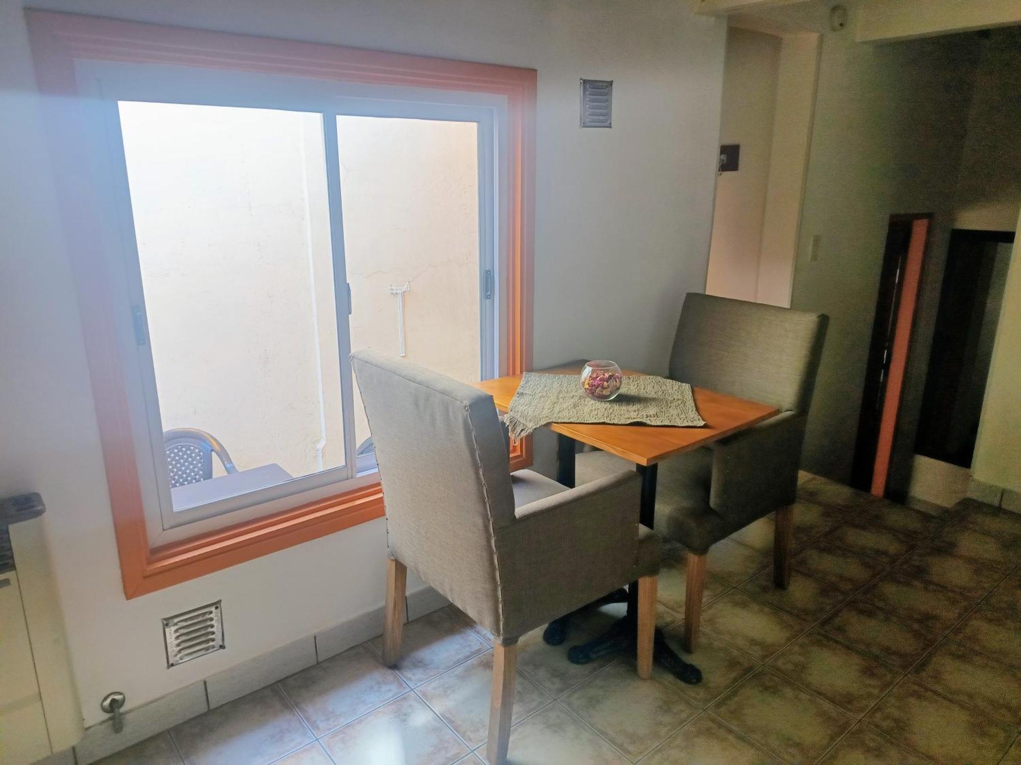 Apart Casas Del Centro El Calafate Exterior photo